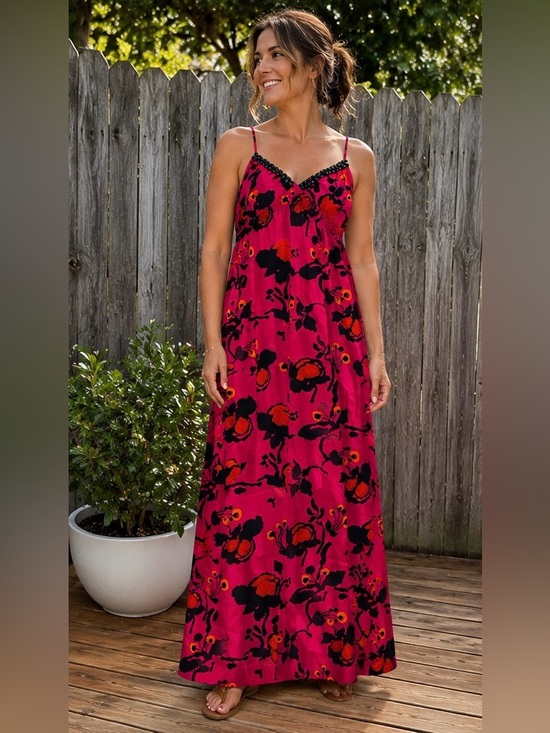 Magaschoni Dresses & Skirts - Magaschoni Fuchsia Floral Spaghetti Strep Dress NWT Size 6